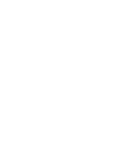 Femme en méditation, symbolisant l'harmonie et l'équilibre intérieur aux Sables d'Olonne.